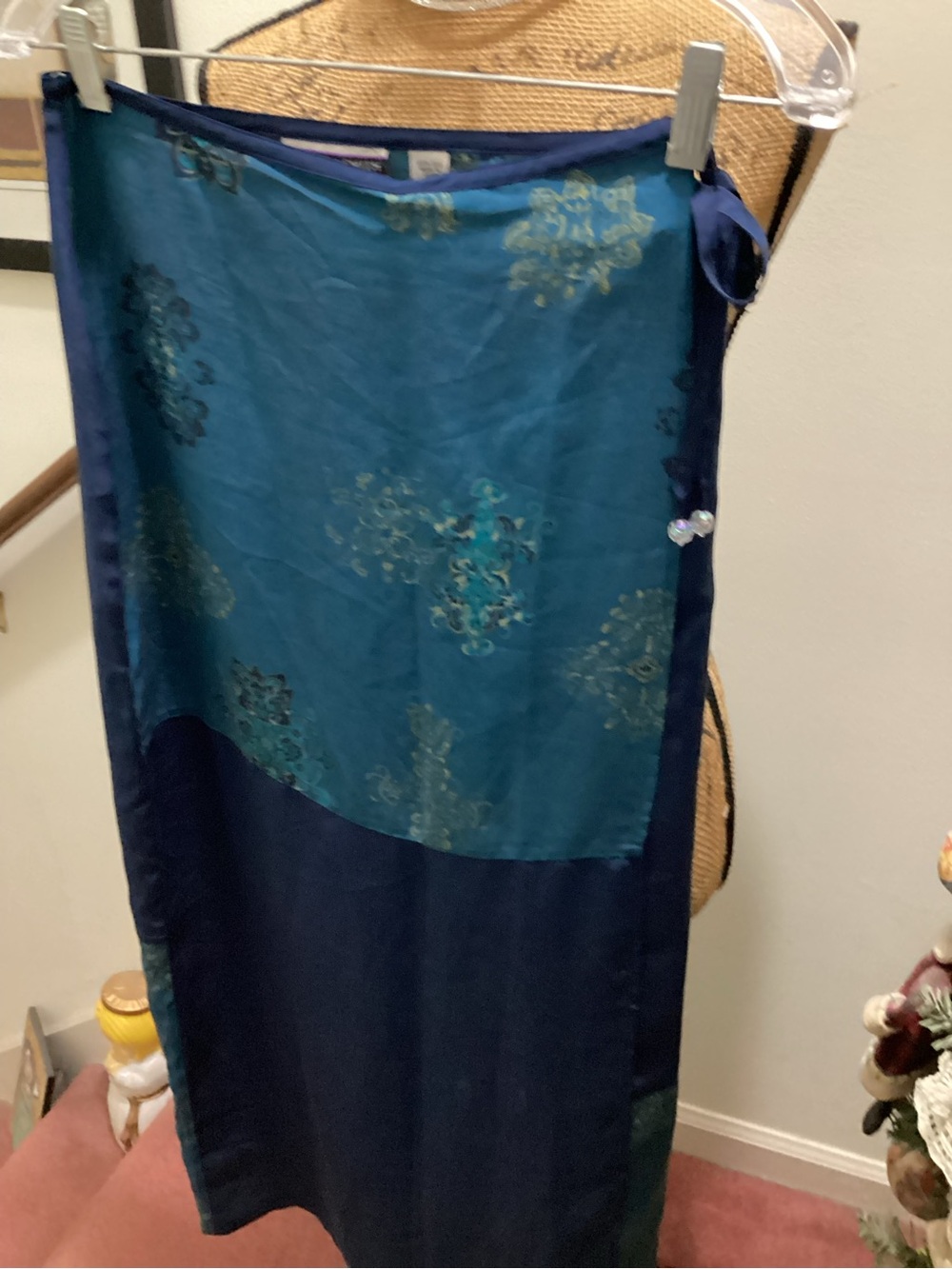 Amanda Smith Silk Skirt - Picture 2 of 4